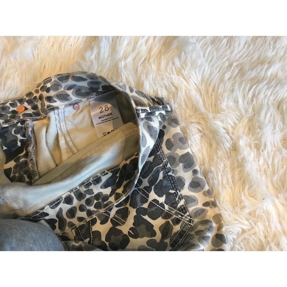 Mother The Mid Rise Dazzler Ankle Jeans Grey Leopard Print 28 - Picture 8 of 9